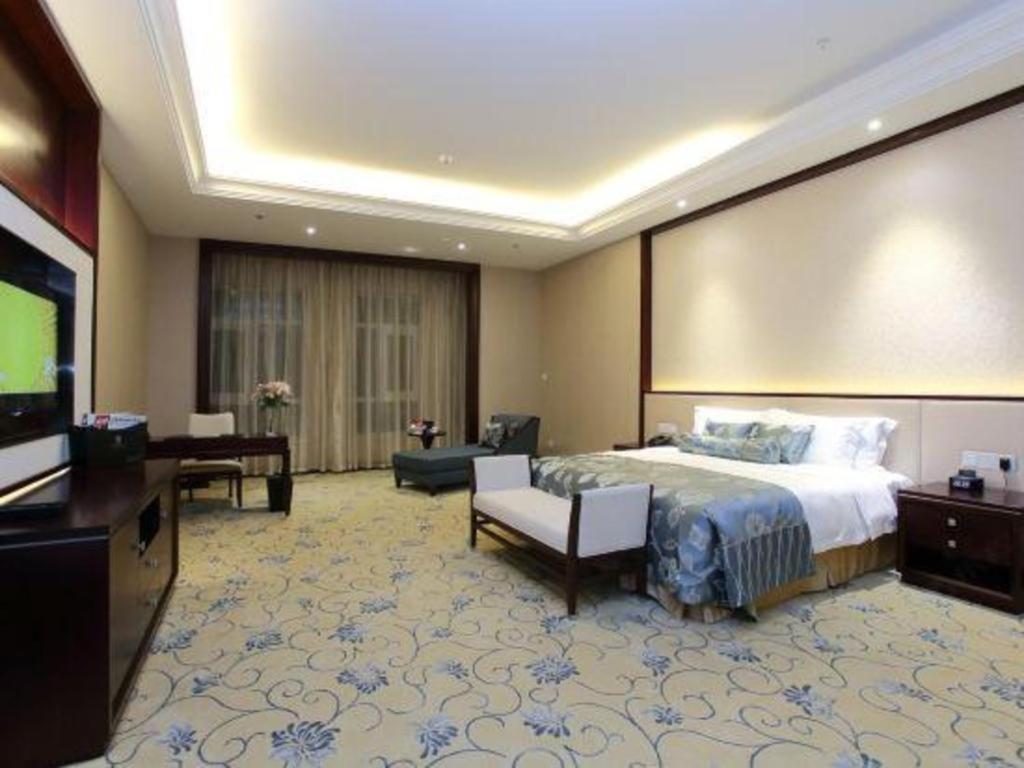 Linyi Blue Horizon International Hotel Yi He Exteriör bild